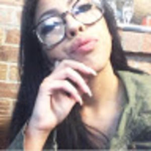 Meet your Posher, Ivy